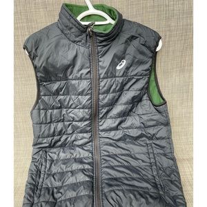 Cool ASICS double sided vest